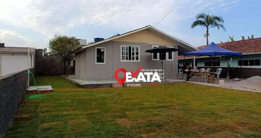 Casa com 3 quartos a menos de 100m do mar, 110 m² por r$ 750.000 - paese - itapoá/sc