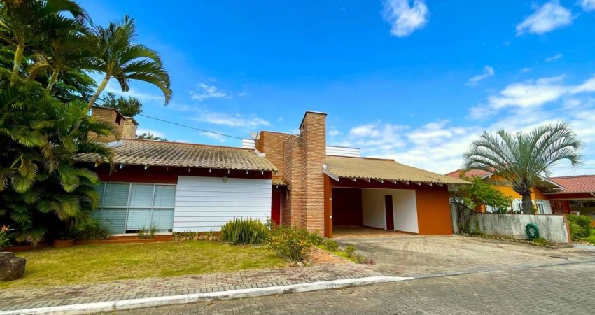 Casa em condomínio fechado com 5 quartos à venda na Itapecirica, 100, Parque São Jorge, Florianópolis