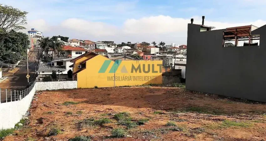 Terreno de esquina no Bairro Jardim Atlântico - Florianópolis