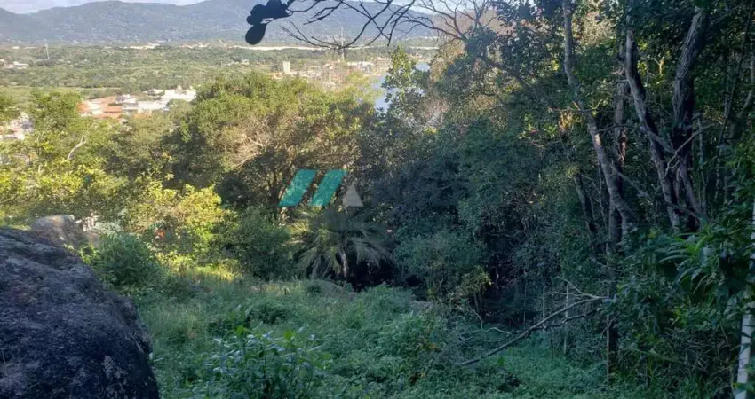 Casa com 3 quartos à venda na Rodovia Jornalista Manoel de Menezes, Barra da Lagoa, Florianópolis