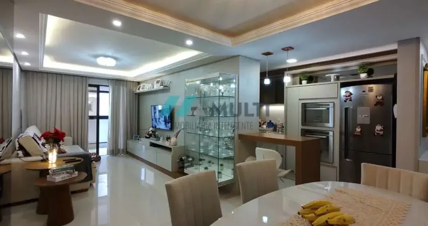 Apartamento à venda no bairro Campinas - São José/SC