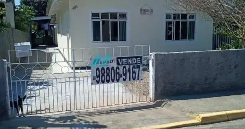 Casa com 3 quartos à venda na Rua Vereador Benjamin Corrêa, 100, Praia João Rosa, Biguaçu