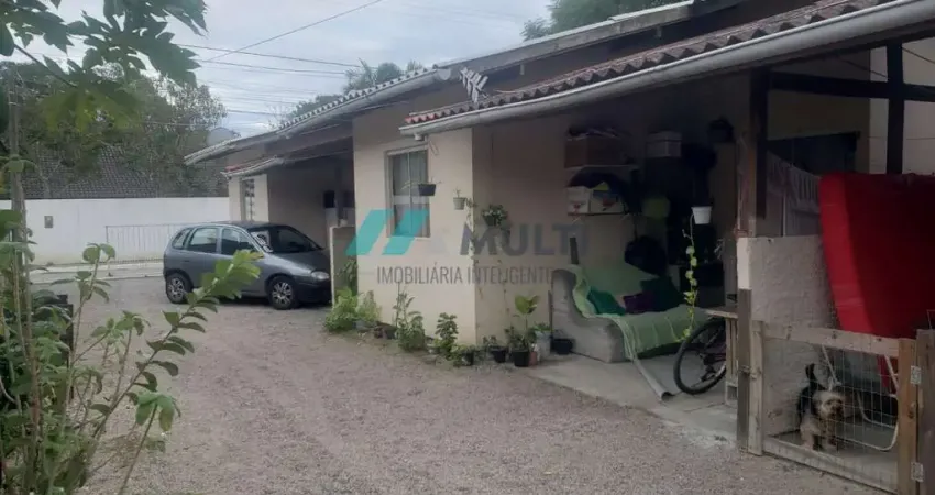 Casa à venda no bairro são joão do rio vermelho - florianópolis/sc