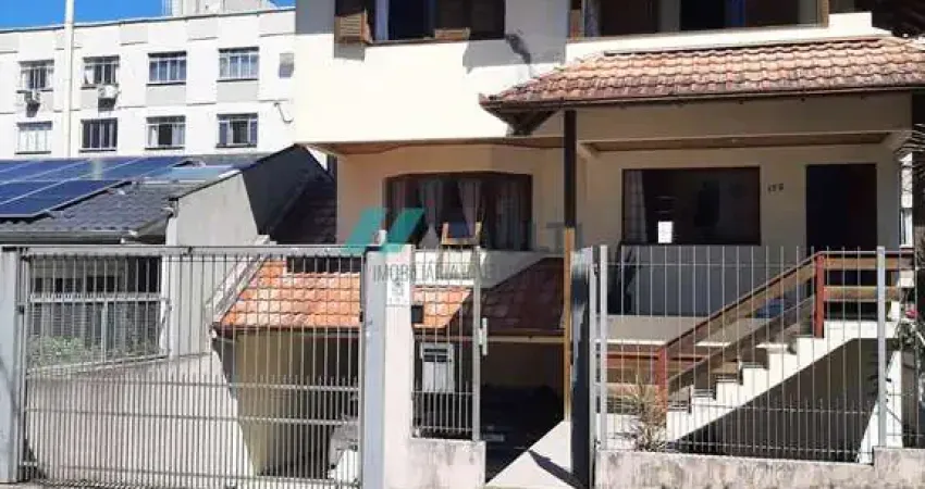Casa com 4 quartos à venda na Rua Luiz Pasteur, Trindade, Florianópolis