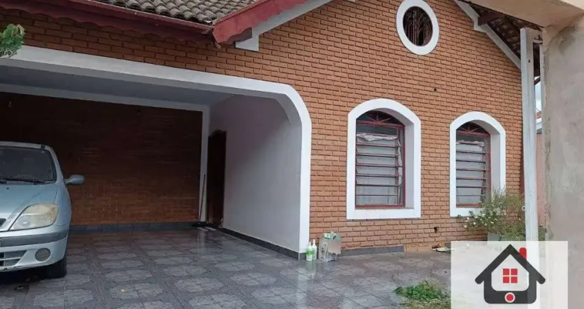 Casa com 3 dormitórios à venda, 251 m² por R$ 800.000,00 - Vila Georgina - Campinas/SP
