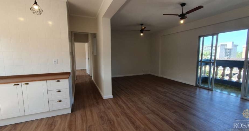 EXCELENTE APARTAMENTO NO CENTRO DE UBATUBA