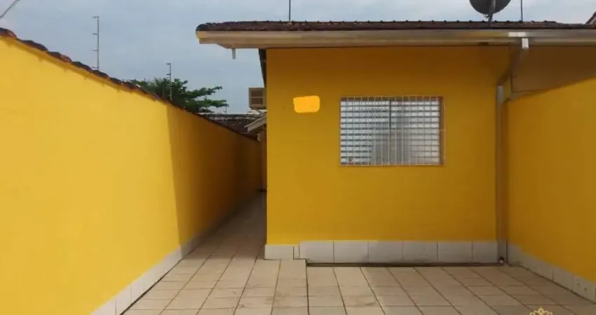 CASA GEMINADA COM 2 DORMITÓRIOS NO ITAGUÁ.