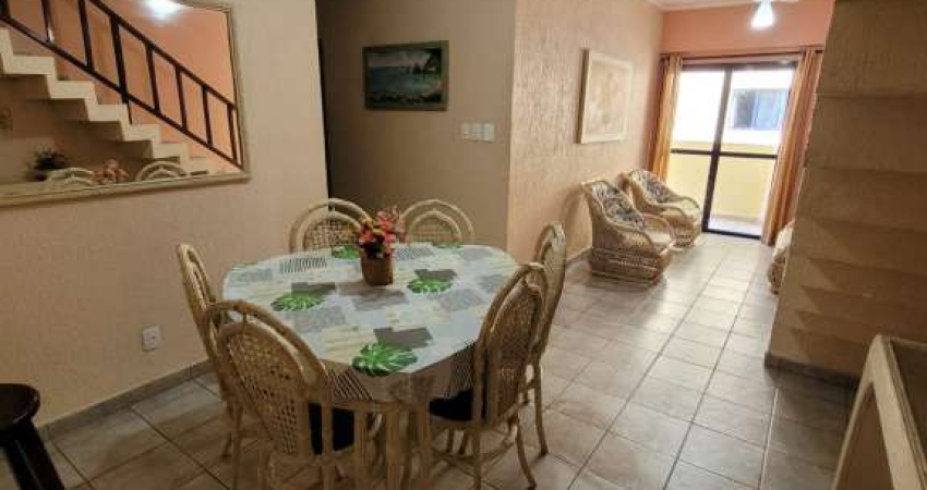 Cobertura duplex mobiliada à venda na Praia Grande