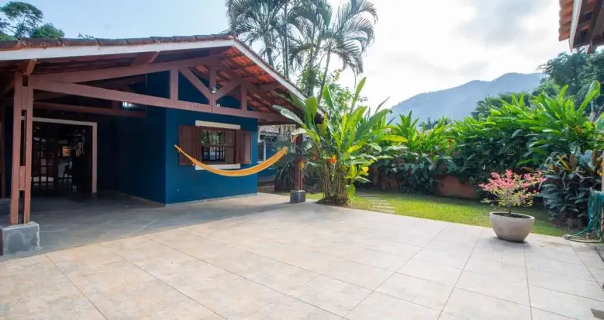 Casa 02 dormitórios venda e locação definitiva condomínio ressaca em ubatuba