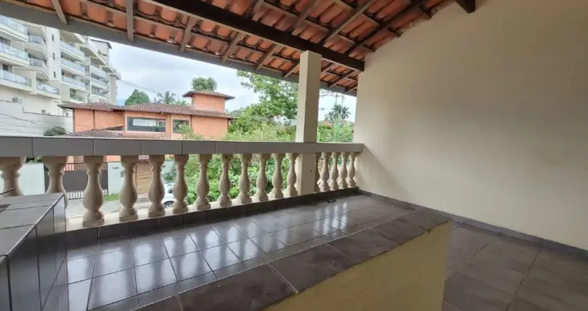 Apartamento primeiro andar no itaguá para locação definitiva