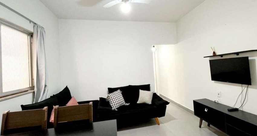 Apartamento com 1 dormitório À VENDA, no Embaré