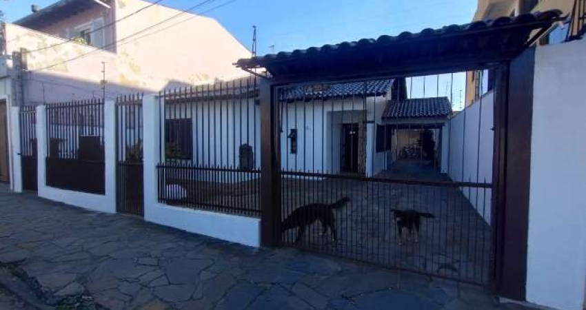 Casa com 3 quartos à venda na Rua Luís Cardoso, 851, Vila Eunice Velha, Cachoeirinha