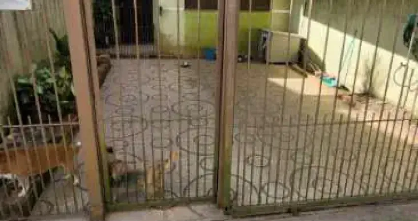 Casa com 2 quartos à venda na Rua Pacaembu, 560, Parque da Matriz, Cachoeirinha