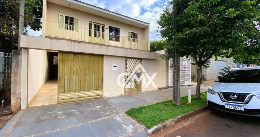 Sobrado com 6 dormitórios à venda, 230 m² por R$ 750.000,00 - Monte Belo - Londrina/PR