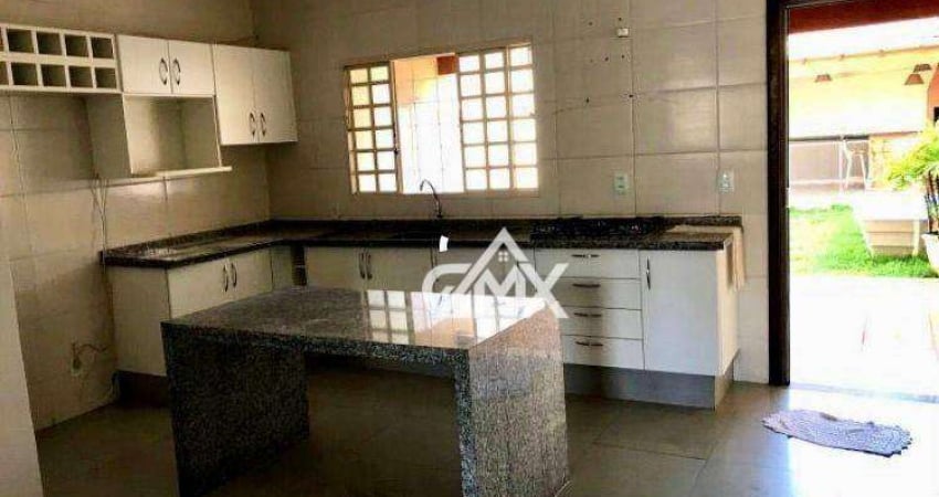 Sobrado com 3 dormitórios à venda por R$ 800.000,00 - Jardim Burle Marx - Londrina/PR