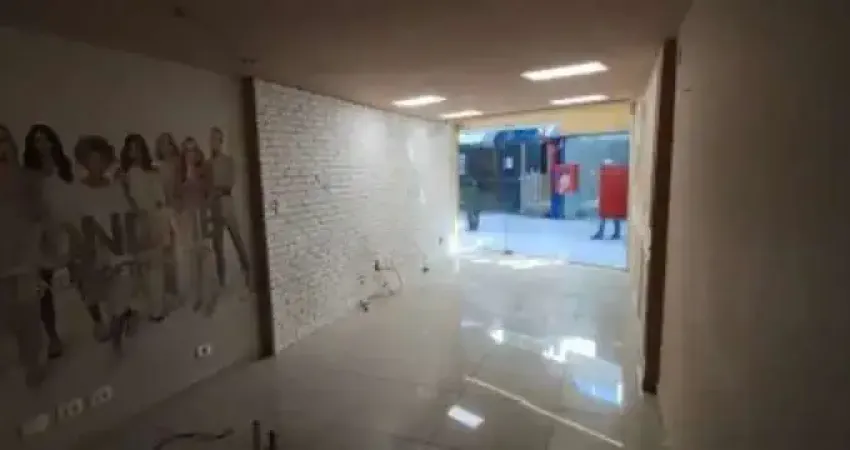 Loja na Tijuca, Rio de Janeiro-RJ: Banheiro, 1 Vaga de Garagem, 70m² de Área!