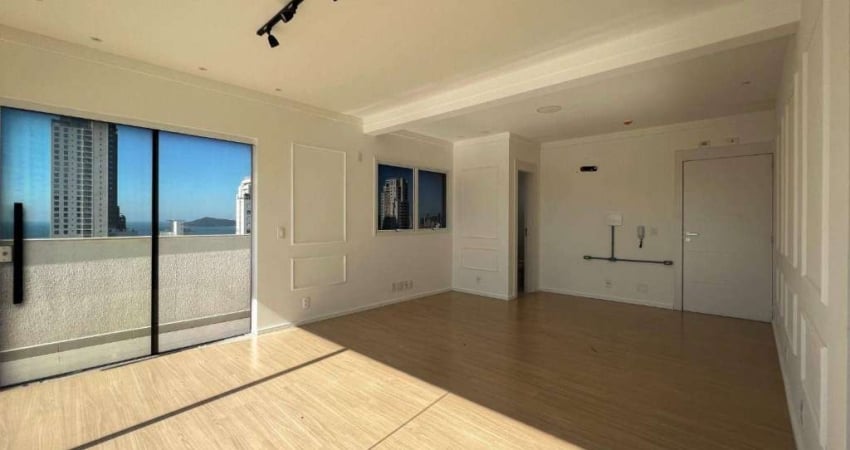 Sala em Cobertura Duplex com vista mar em Balneário Camboriú