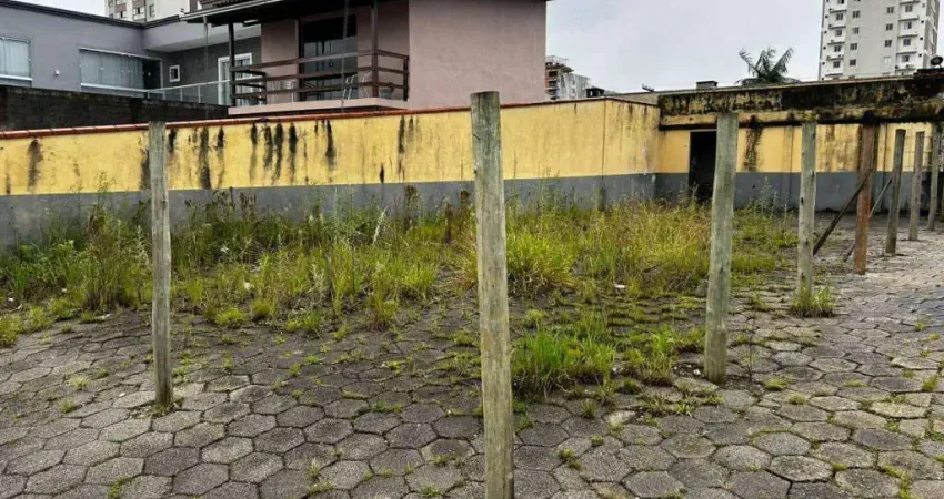 Terreno com 155m² no bairro São Judas em Itajaí