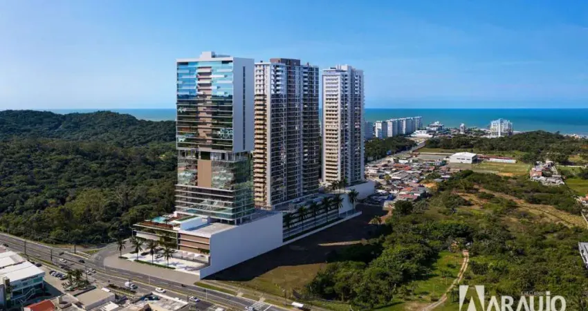Apartamento com 1 suíte e 2 dormitórios na Praia Brava em Itajaí