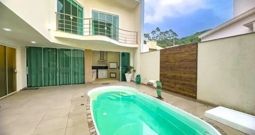 Casa com 3 quartos à venda na Rua Aristides Estevão da Silva, Ressacada, Itajaí