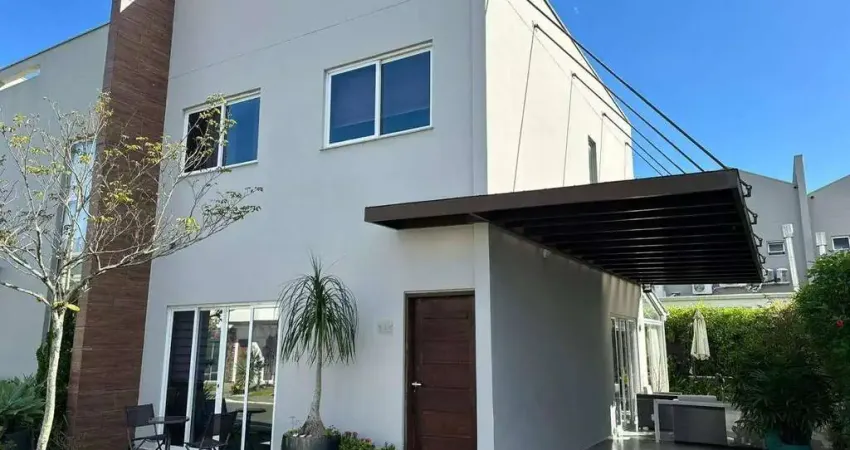 Sobrado com 1 suíte e 1 dormitório na barra em balneário camboriú