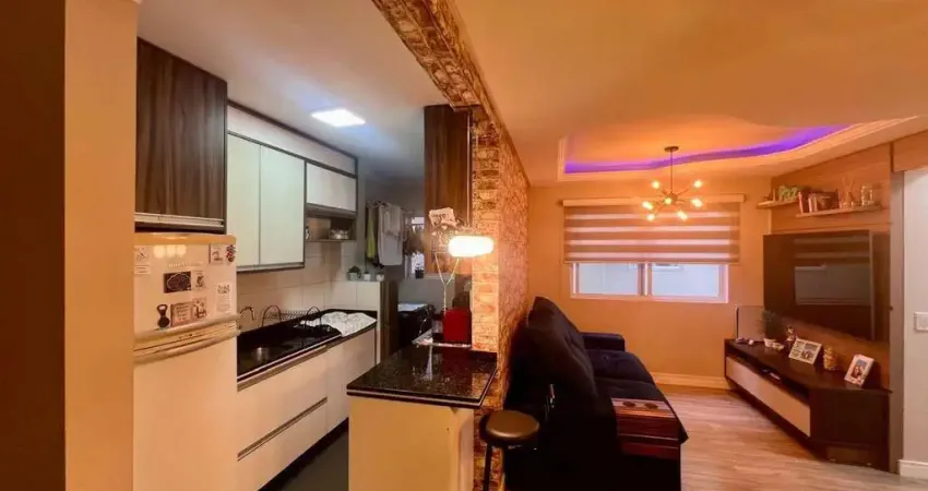 Apartamento semi mobiliado com 2 dormitórios no bairro Cordeiros em Itajaí