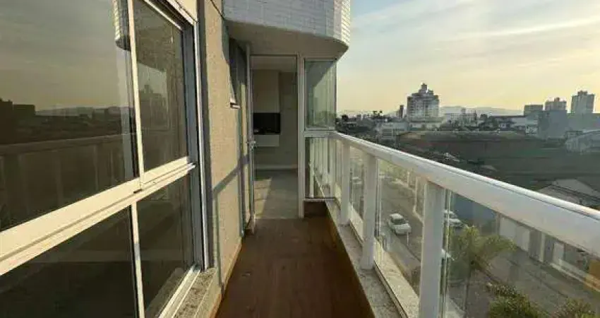 Apartamento Garden com 1 suíte e 2 dormitórios no bairro São Judas em Itajaí