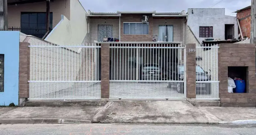 Prédio com 4 apartamentos no bairro Cidade Nova em Itajaí