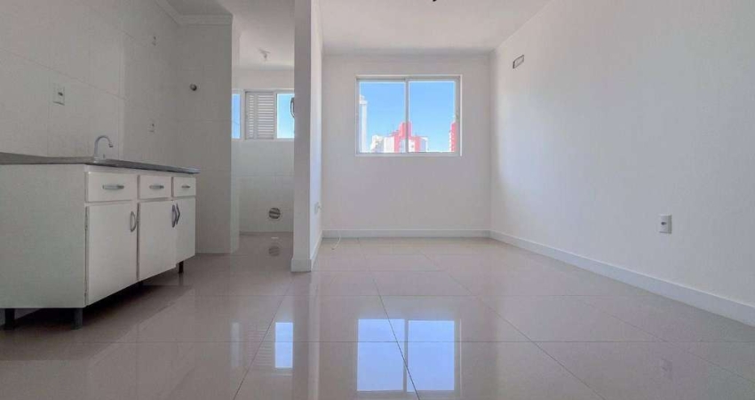 Apartamento com 1 dormitório no Centro de Itajaí