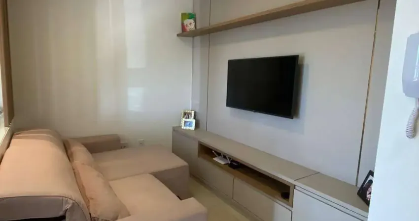 Apartamento semi mobiliado com 1 suíte e 1 dormitório no bairro cordeiros em itajaí