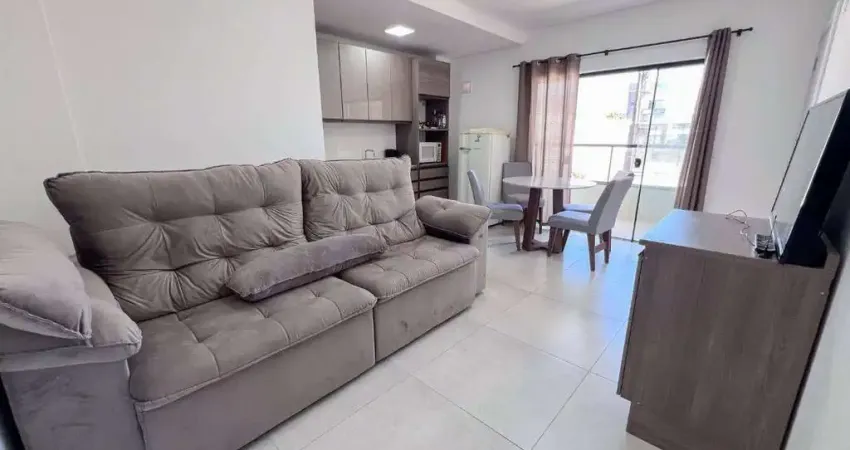 Apartamento com 1 suíte e 1 dormitório na meia praia em navegantes