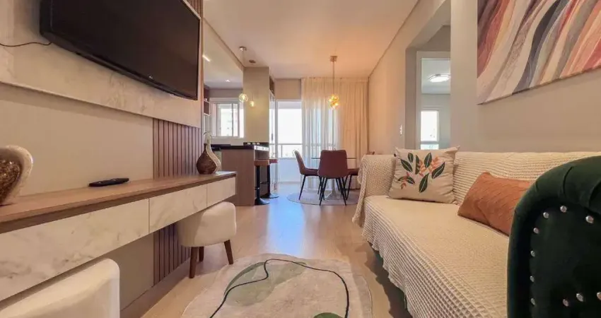 Apartamento mobiliado e equipado com 1 suíte e 1 dormitório na vila operária em itajaí