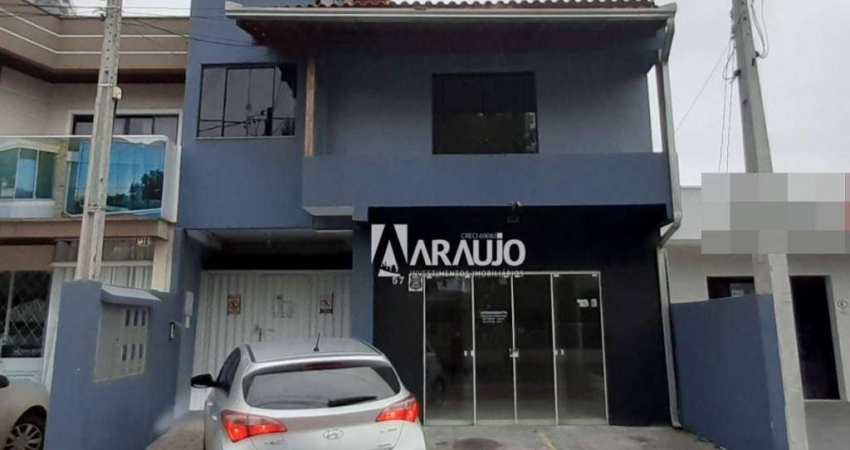 Terreno com casa + sala comercial + kitnetes no bairro São João em Itajaí