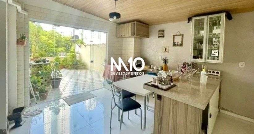 Apartamento diferenciado de 2 dormitórios sendo 1 suíte e 2 vagas de garagens pr