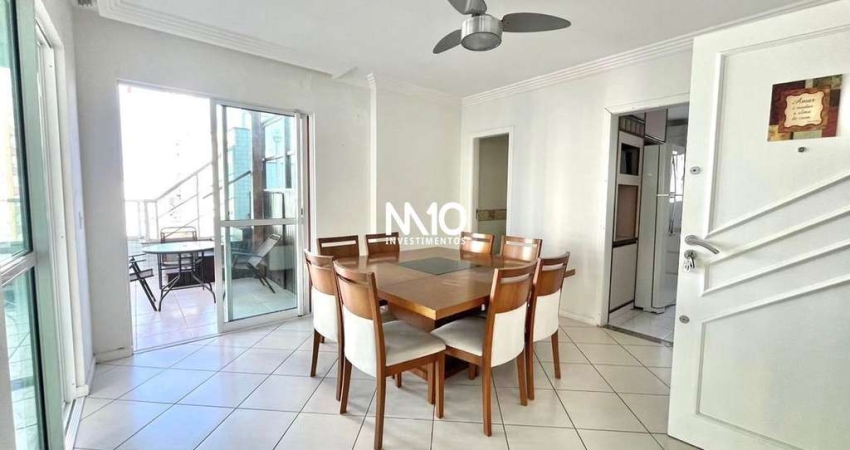 Apartamento de 3 suítes com 3 vagas no edifício Residencial Cannes em Balneário