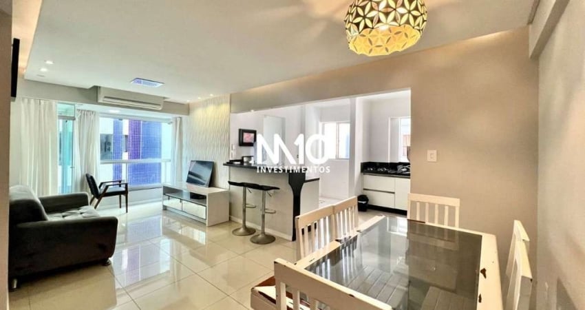 Apartamento quadra mar de 2 dormitórios no edifício Veneza em Balneário Camboriú