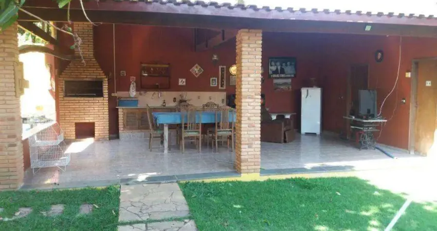 Casa à venda no bairro Parque Lucimar em Campinas