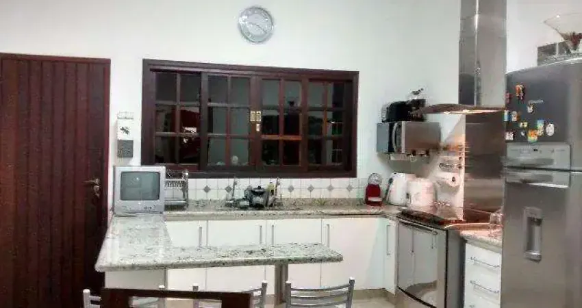 Casa à venda em Campinas, Parque Jambeiro, com 3 quartos, com 250 m²
