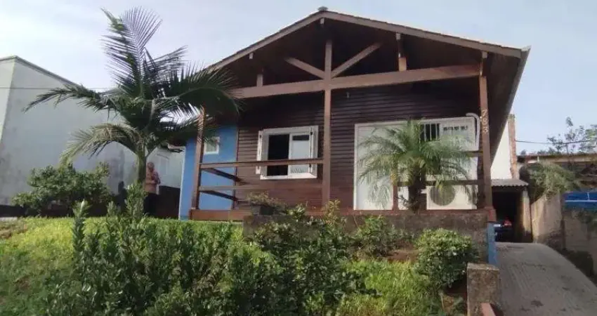 Casa com 3 quartos à venda na Rua Novo Hamburgo, 783, Parque Amador, Esteio