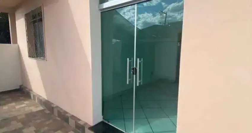 Casa com 3 quartos para alugar no Santa Cruz, Betim 