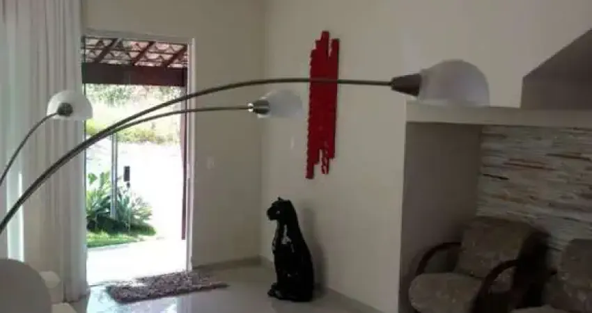 Casa em Condomínio