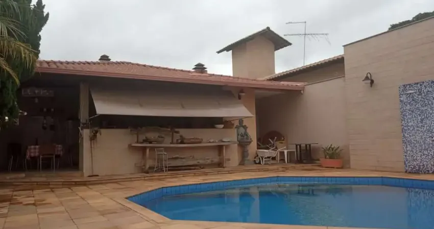 Casa duplex de 04 quartos
