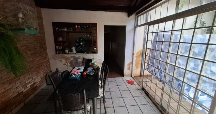 Casa à venda com Potencial no Campos Elísios Ribeirão Preto