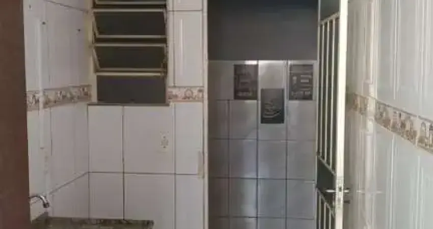 Casa 2 quartos Condomínio Fechado Bairro Paulo Camilo