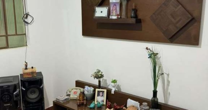 Casa com 2 quartos à venda no Bom Retiro, Betim 