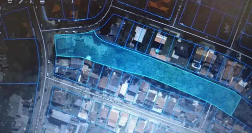 Terreno comercial à venda na Avenida Anita Garibaldi, 5264, Barreirinha, Curitiba