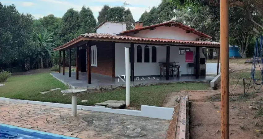 Chácara com 2 dormitórios à venda, 2 m² por R$ 450.000 - Varejão - Itu/São Paulo