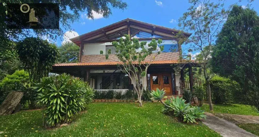Casa com 3 dormitórios à venda, 224 m² por R$ 1.590.000,00 - Condomínio Vale Da Santa Fé - Vinhedo/SP
