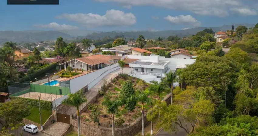 Casa com 3 dormitórios à venda, 197 m² por R$ 1.490.000,00 - Residencial Recanto dos Canjaranas - Vinhedo/SP