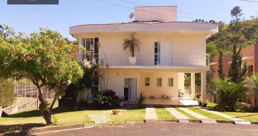 Casa com 3 dormitórios à venda, 260 m² por R$ 1.800.000,00 - Condomínio Villagio di Verona - Vinhedo/SP